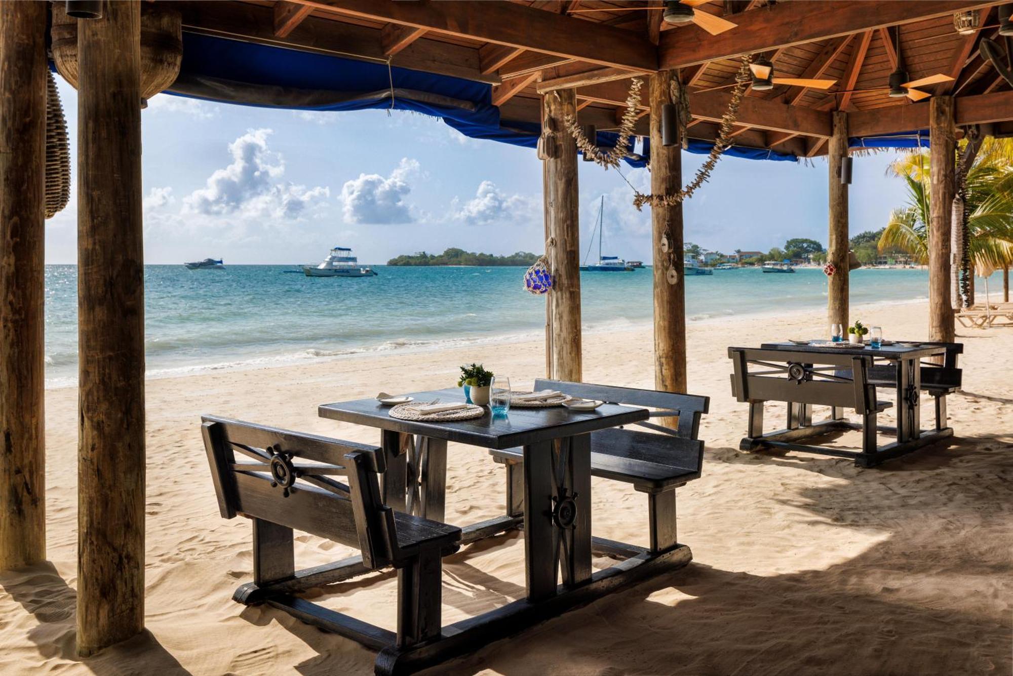 Sandals Negril Beach All Inclusive Resort And Spa - Couples Only Exterior photo